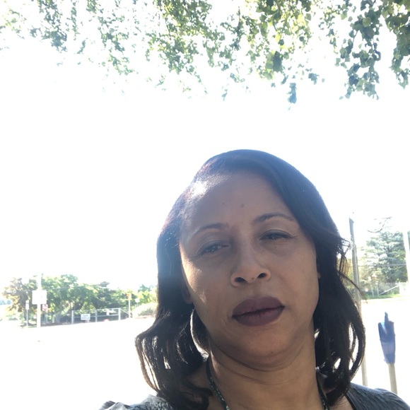 Meet your Posher, Marlene - Picture 4 of 6